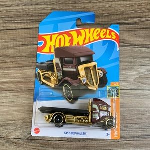 Hot Wheels Truck Fast-Bed Hauler Flat Bed Tow Rig Hotwheels New 2023 HKJ97